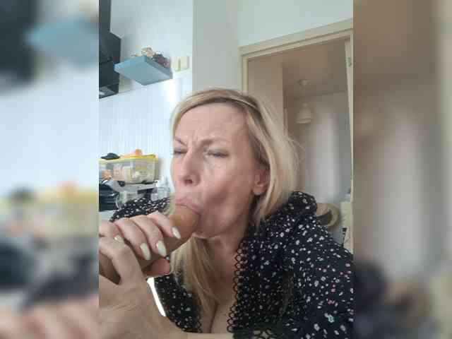 ShiningMILF
