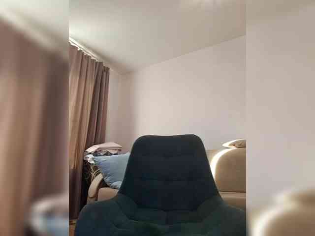 ShiningMILF webcam