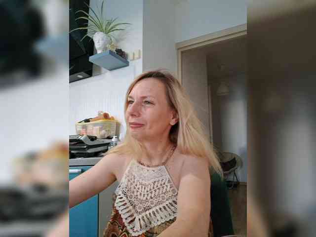 ShiningMILF