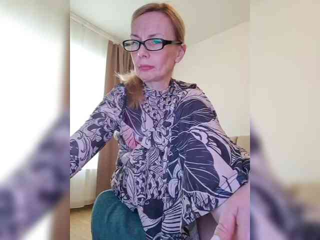 ShiningMILF ShiningMILF