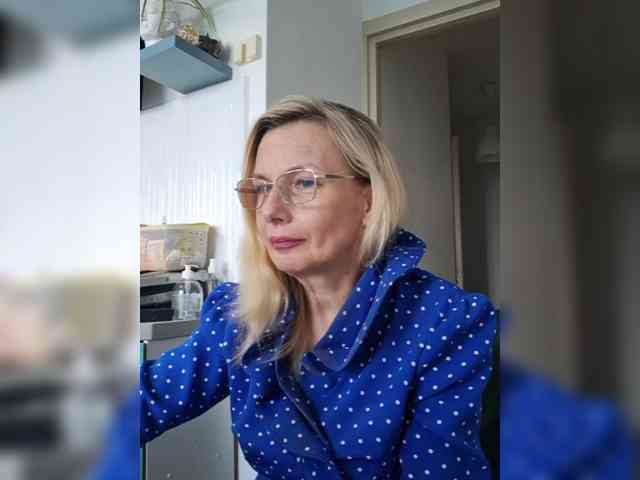 ShiningMILF ShiningMILF