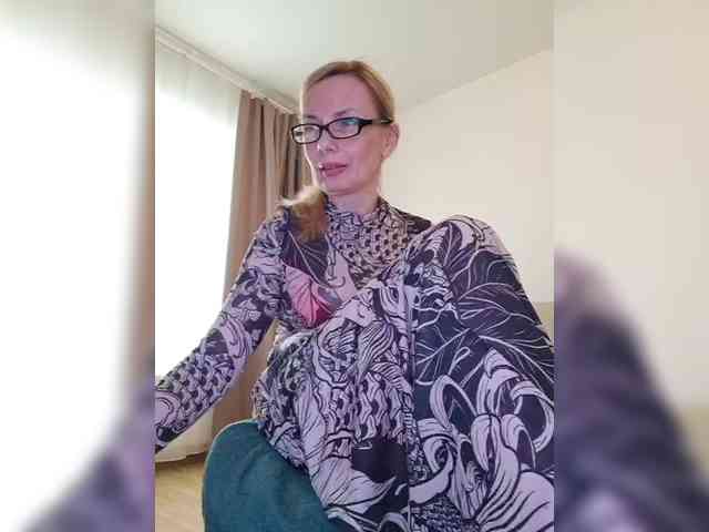 ShiningMILF ShiningMILF