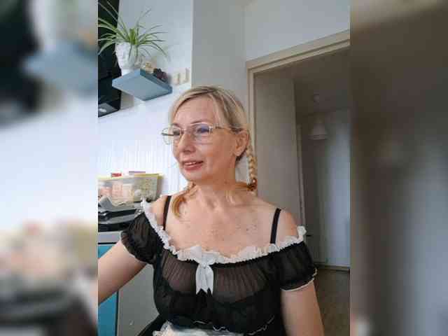 ShiningMILF