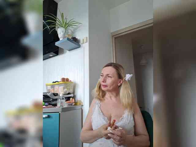 Model: ShiningMILF