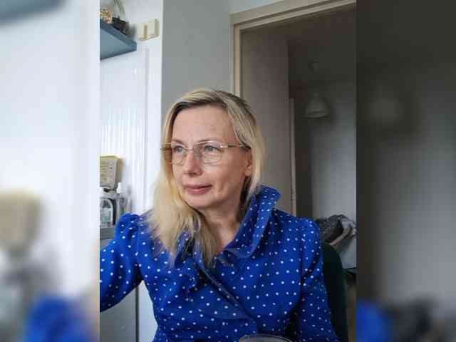 ShiningMILF webcam