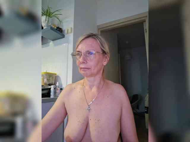 ShiningMILF