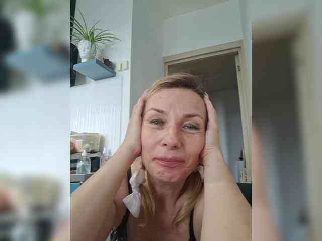 ShiningMILF Sex Cam Show