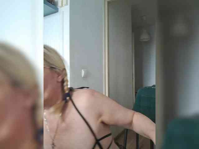 ShiningMILF