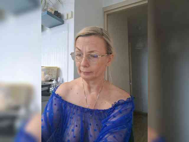 ShiningMILF