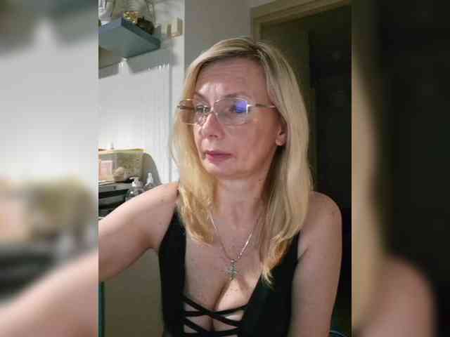 ShiningMILF