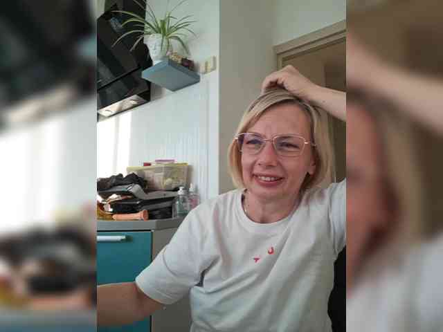 ShiningMILF - Girl 