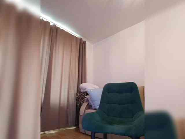 ShiningMILF webcam