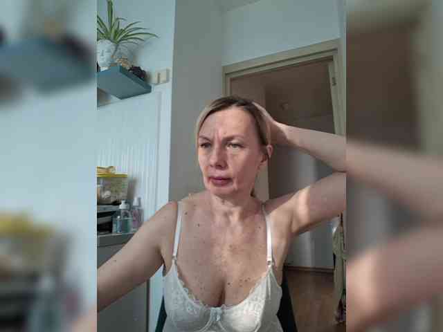 ShiningMILF Sex Cam Show