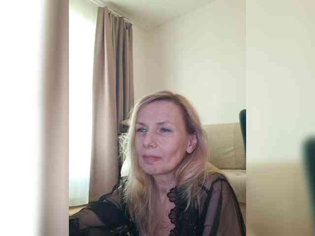 ShiningMILF ShiningMILF