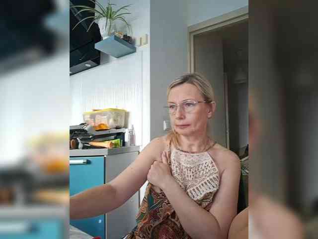 ShiningMILF