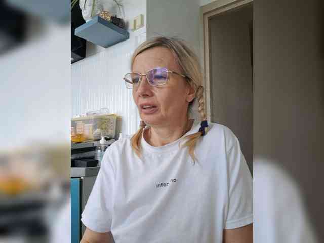 ShiningMILF webcam