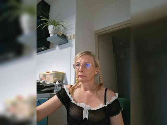 ShiningMILF ShiningMILF