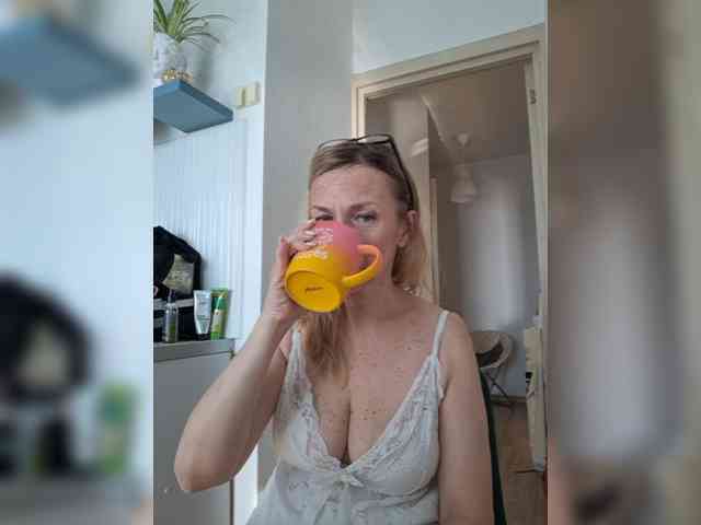ShiningMILF