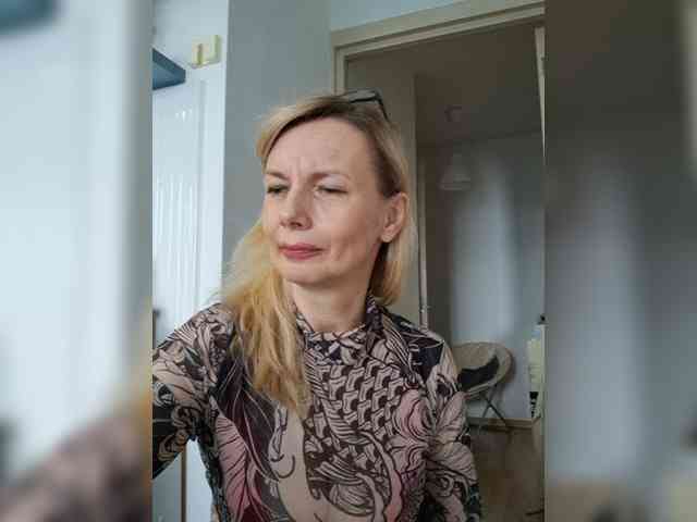 ShiningMILF ShiningMILF