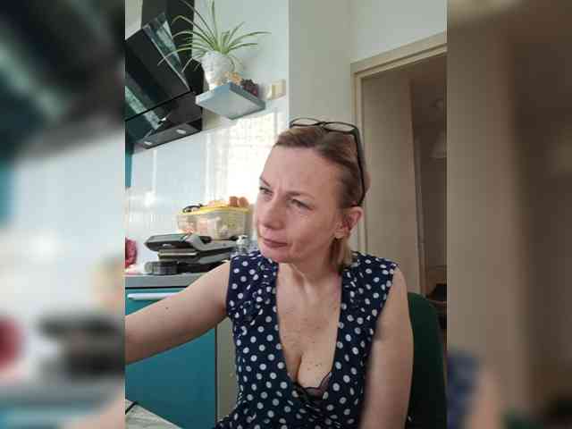 ShiningMILF