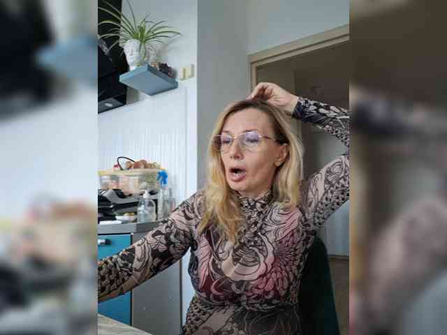 ShiningMILF Sex Cam Show