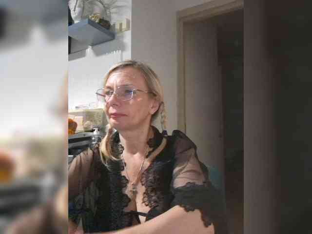 ShiningMILF