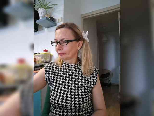 ShiningMILF