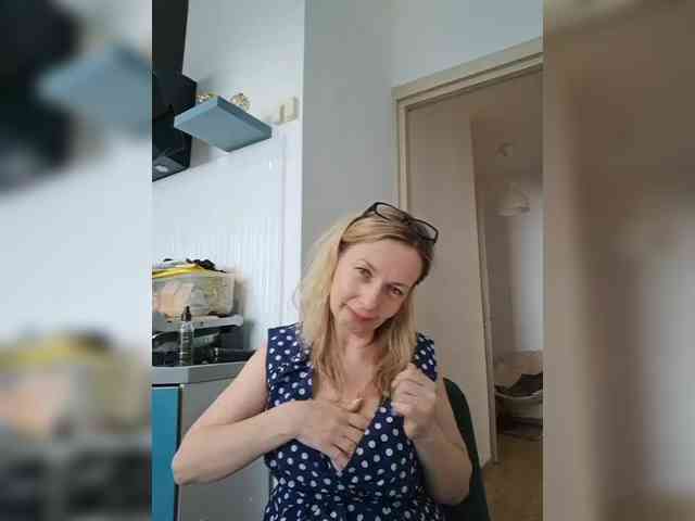 ShiningMILF