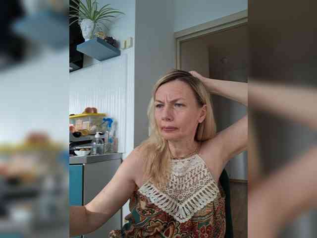 Model: ShiningMILF