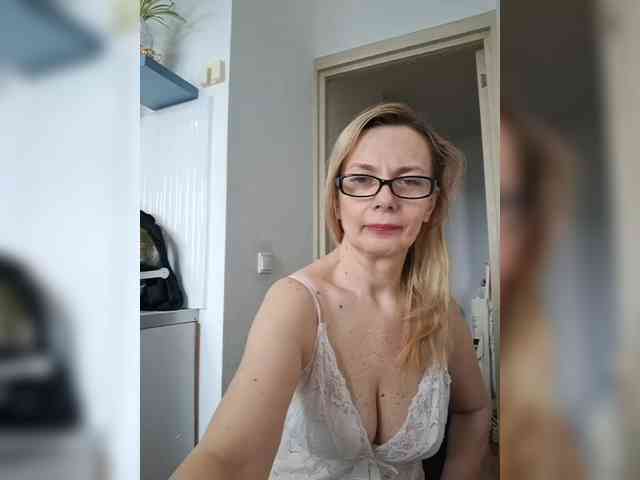 ShiningMILF