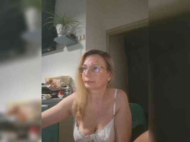 ShiningMILF