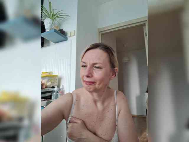 ShiningMILF
