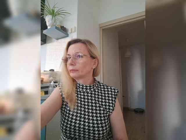 ShiningMILF