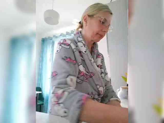 ShiningMILF