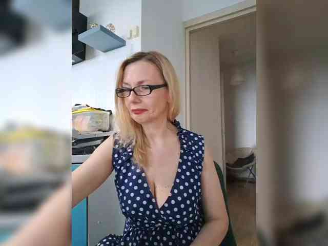 ShiningMILF