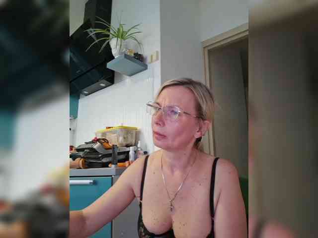 ShiningMILF