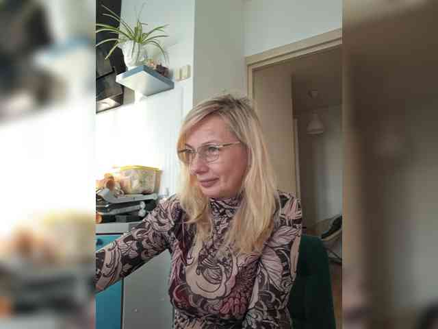 ShiningMILF