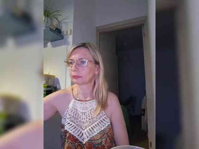 ShiningMILF