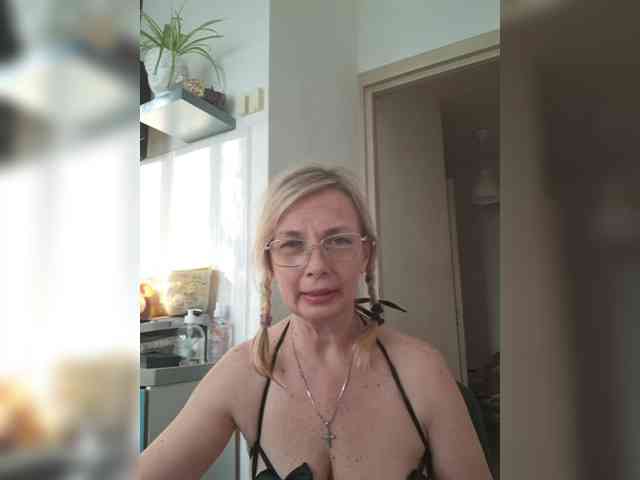 ShiningMILF