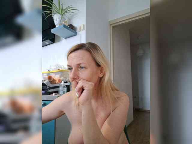 ShiningMILF Sex Cam Show