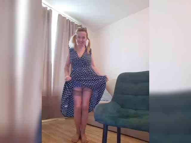ShiningMILF webcam