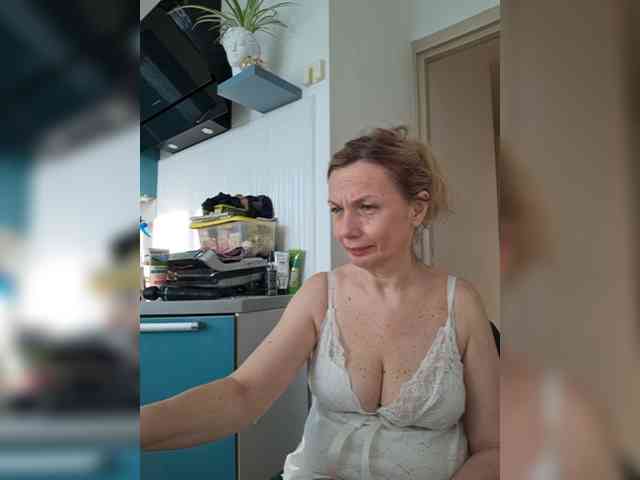 ShiningMILF