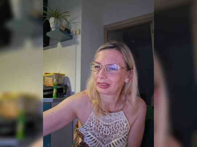ShiningMILF