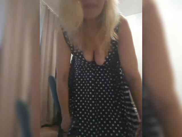 ShiningMILF Sex Cam Show