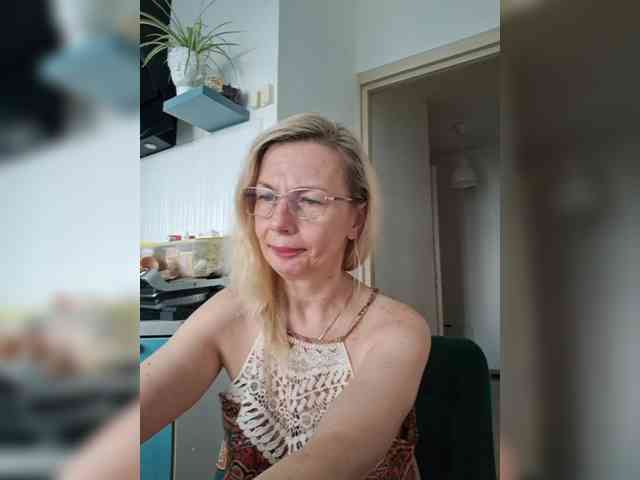 ShiningMILF