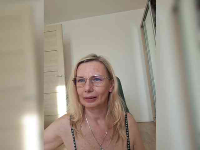 ShiningMILF ShiningMILF