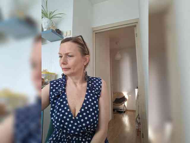ShiningMILF