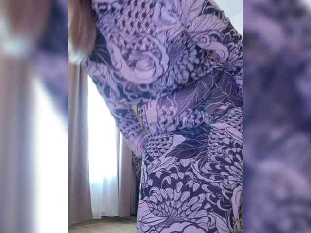 ShiningMILF webcam