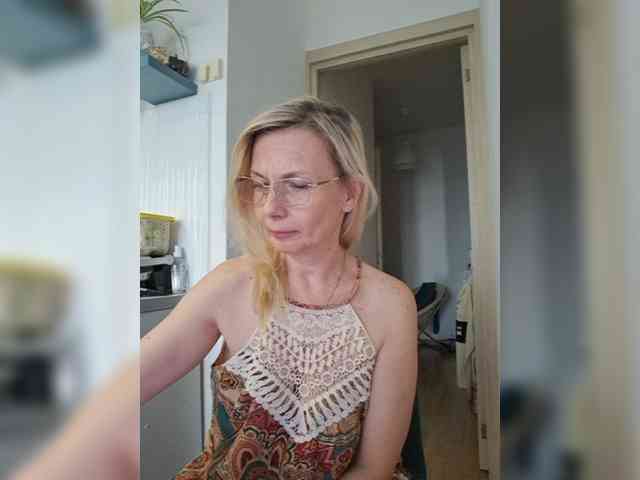 ShiningMILF