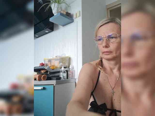 ShiningMILF